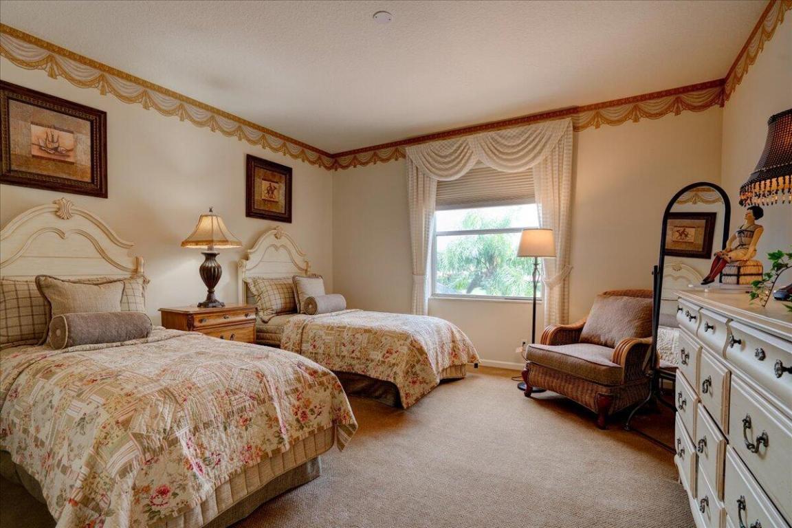 WYCLIFFE TR N - Residential Lease