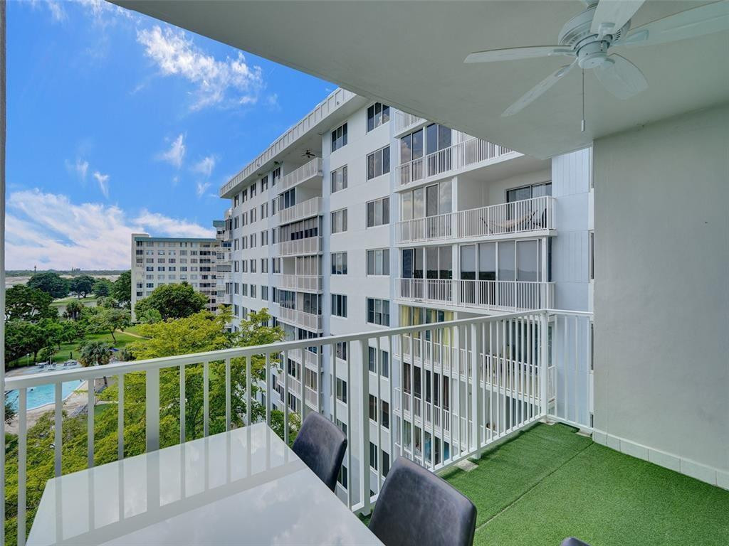 HILLCREST EAST NO 24 - Residential