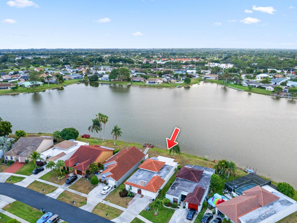 LAKES OF SHERBROOKE PH 3 - Residential