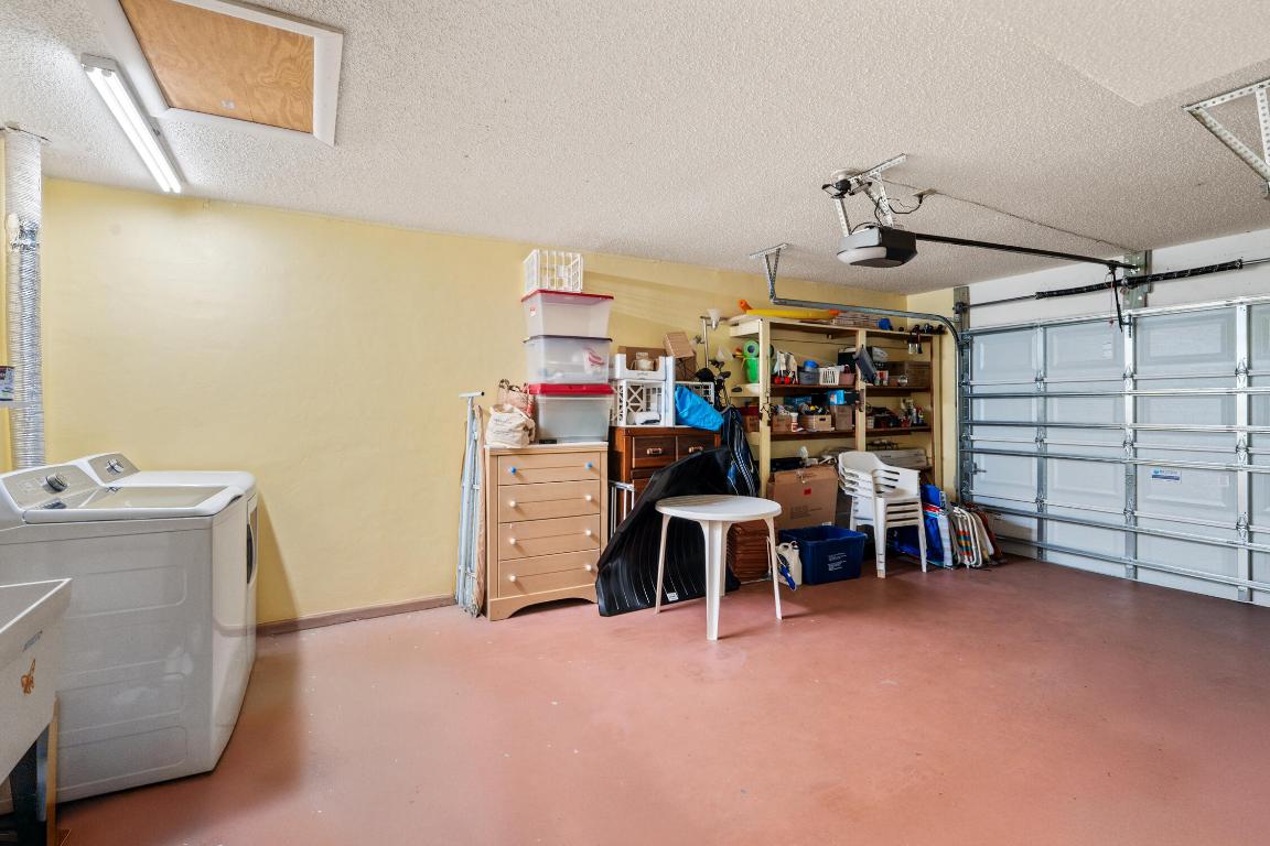 LAKES OF SHERBROOKE PH 3 - Residential