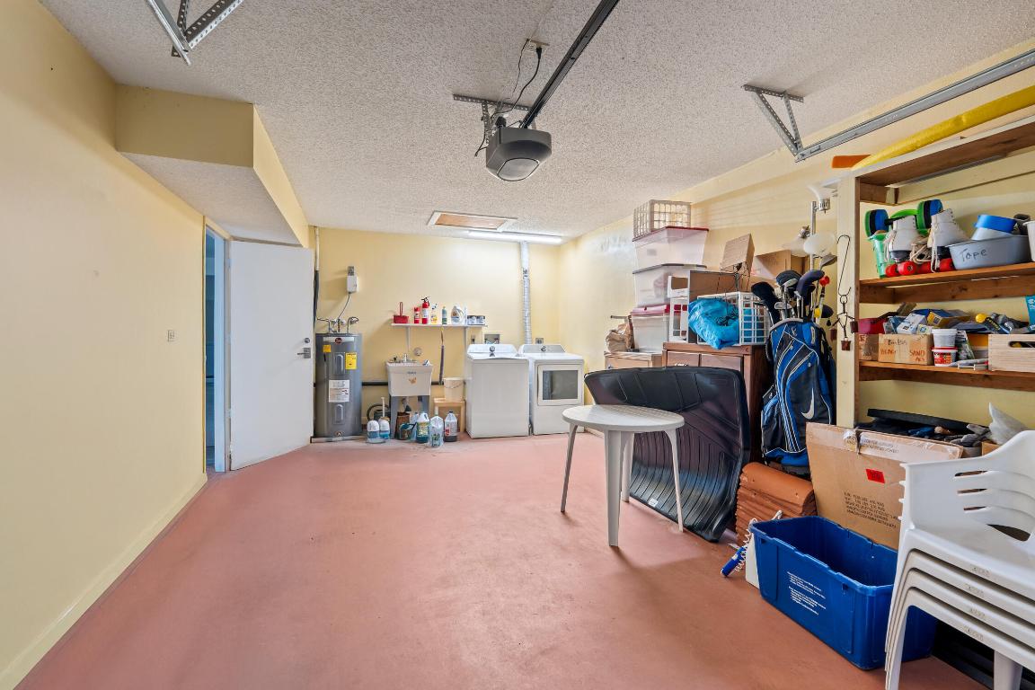 LAKES OF SHERBROOKE PH 3 - Residential