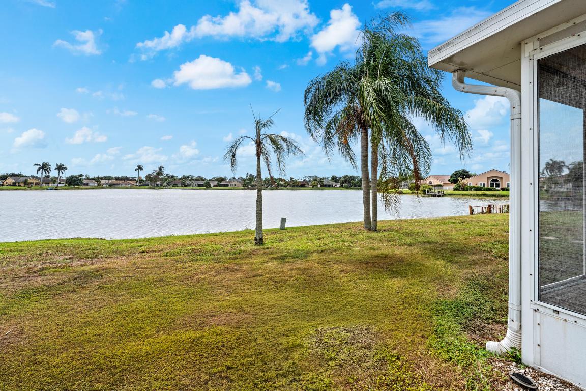 LAKES OF SHERBROOKE PH 3 - Residential