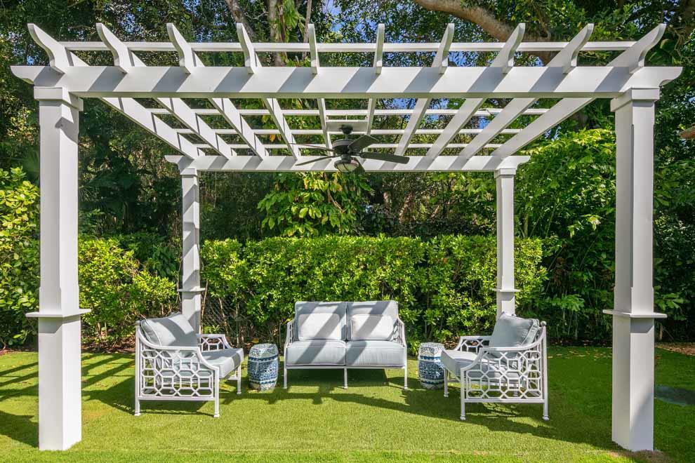 HIDDEN HARBOUR ESTATES - Residential