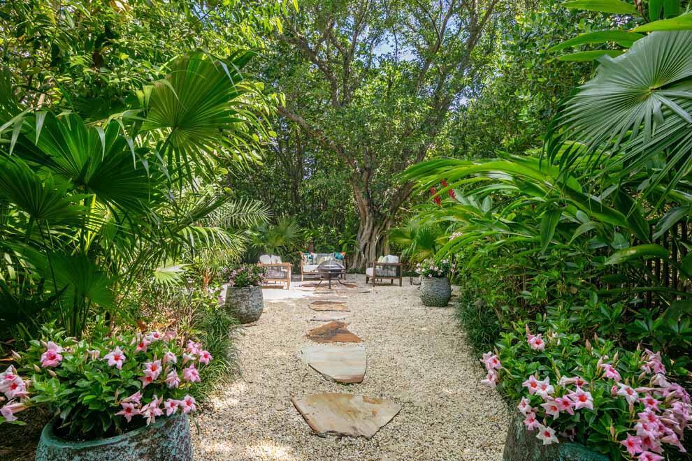 HIDDEN HARBOUR ESTATES - Residential