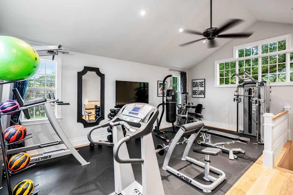 HIDDEN HARBOUR ESTATES - Residential