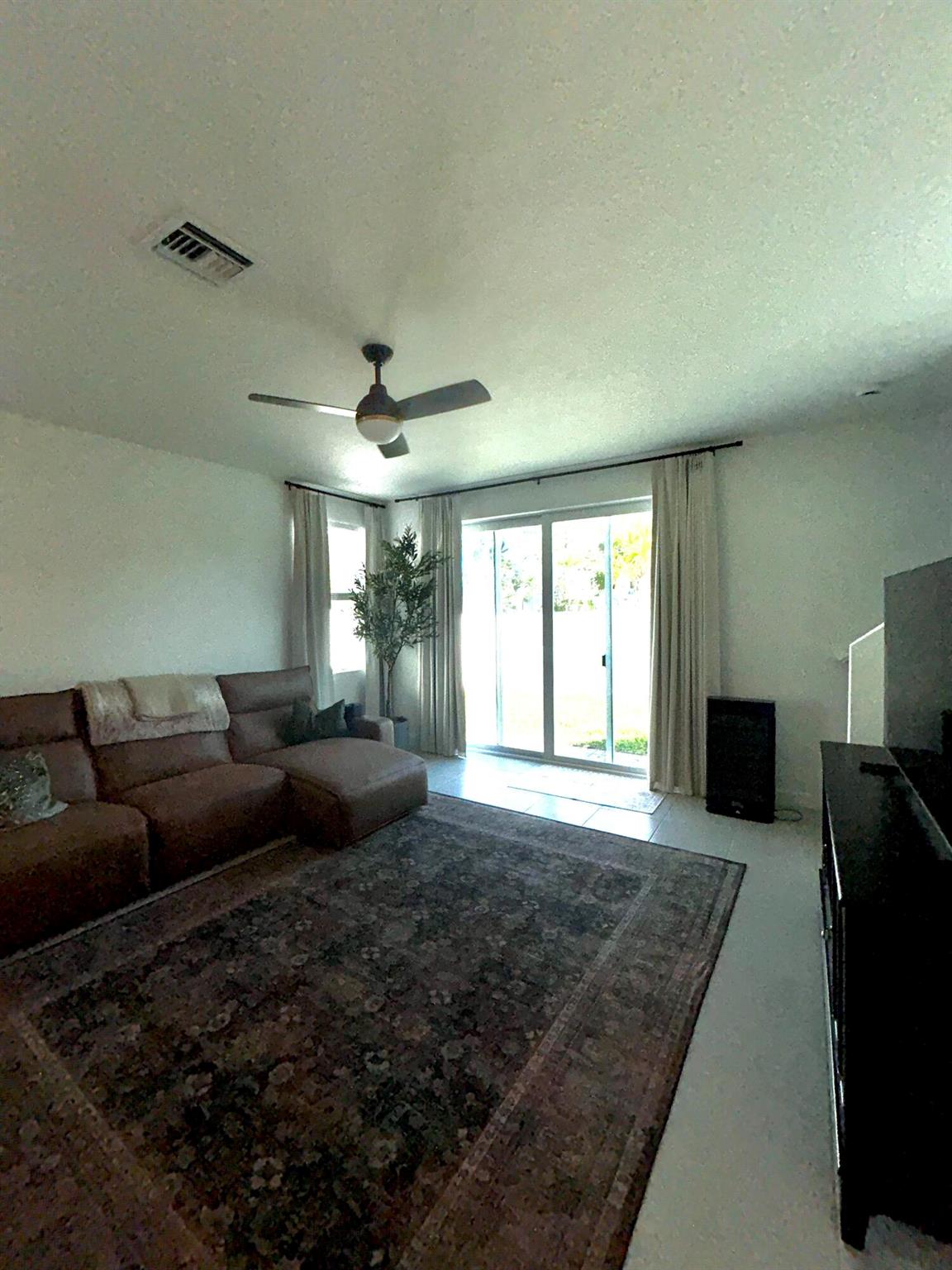 VERANDA PLAT NO. 9 - Residential