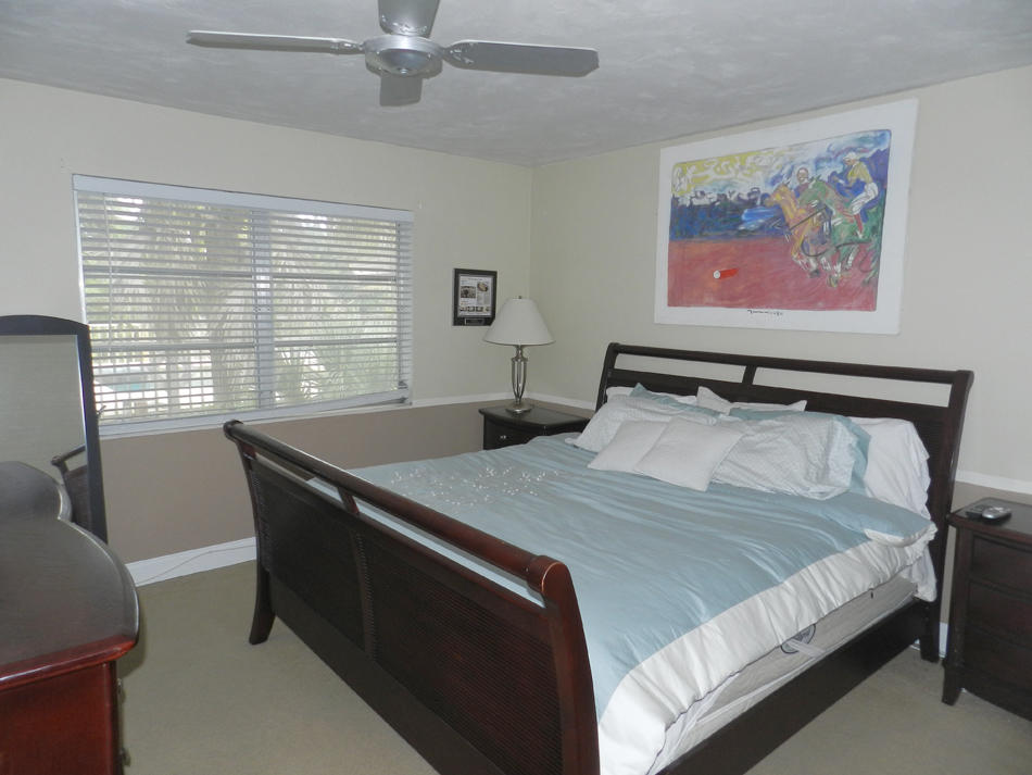 ETON HOUSE COND APTS LTS 37 TO 40 INC & SOVEREIGNT - Residential Lease