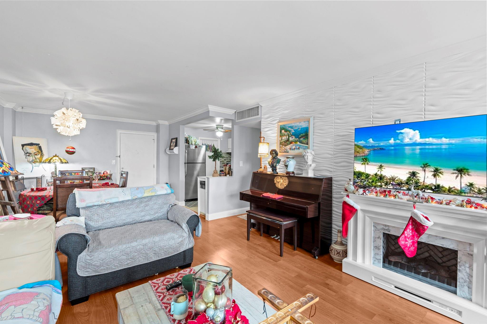 Jamaica House - Residential