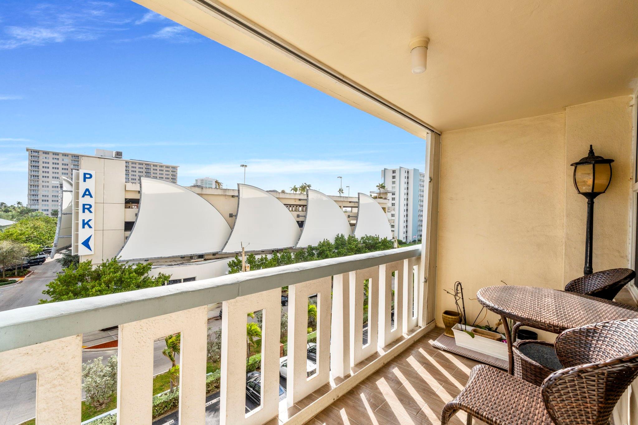 Jamaica House - Residential