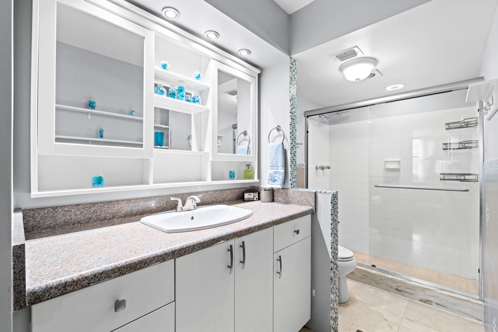 Jamaica House - Residential