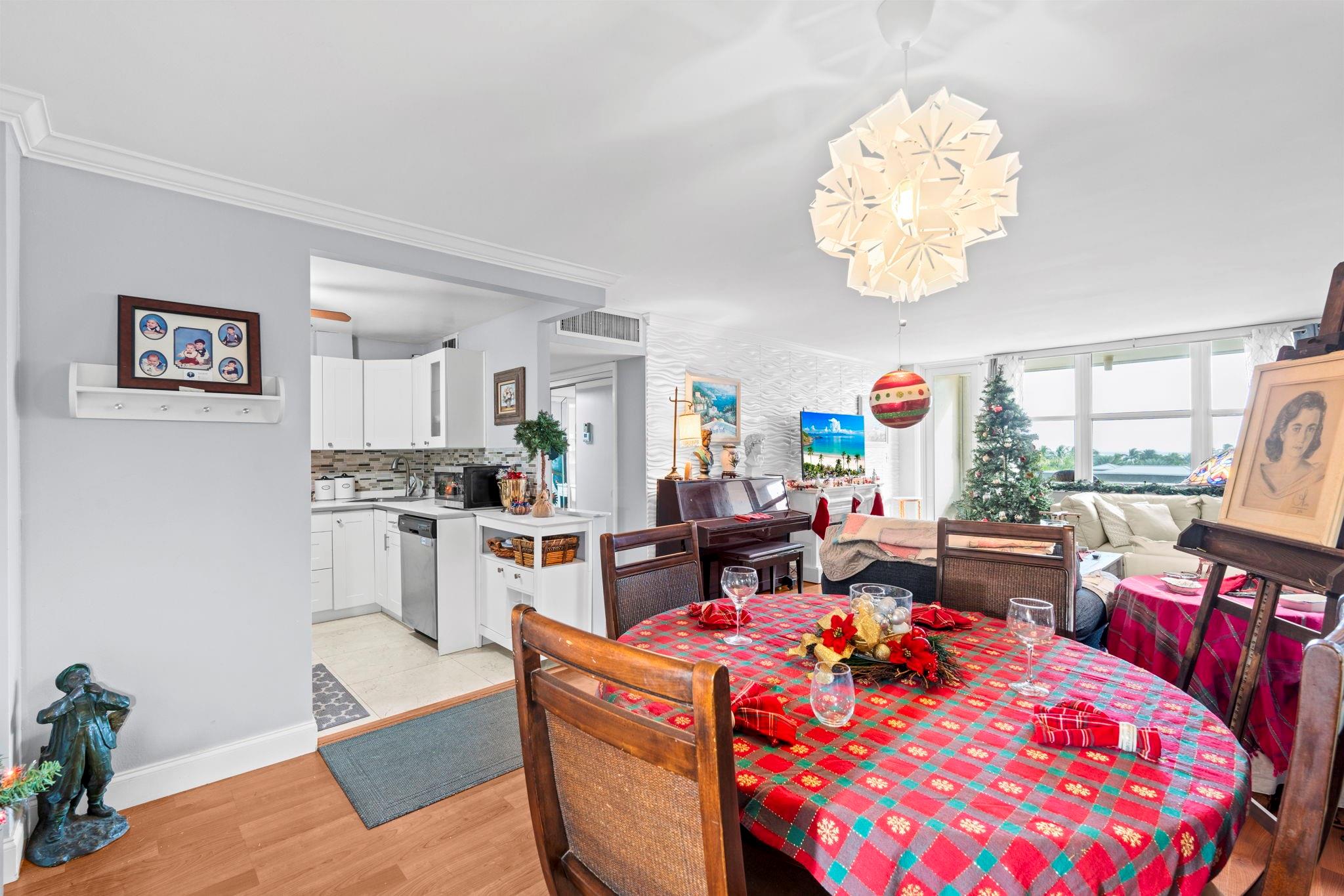 Jamaica House - Residential