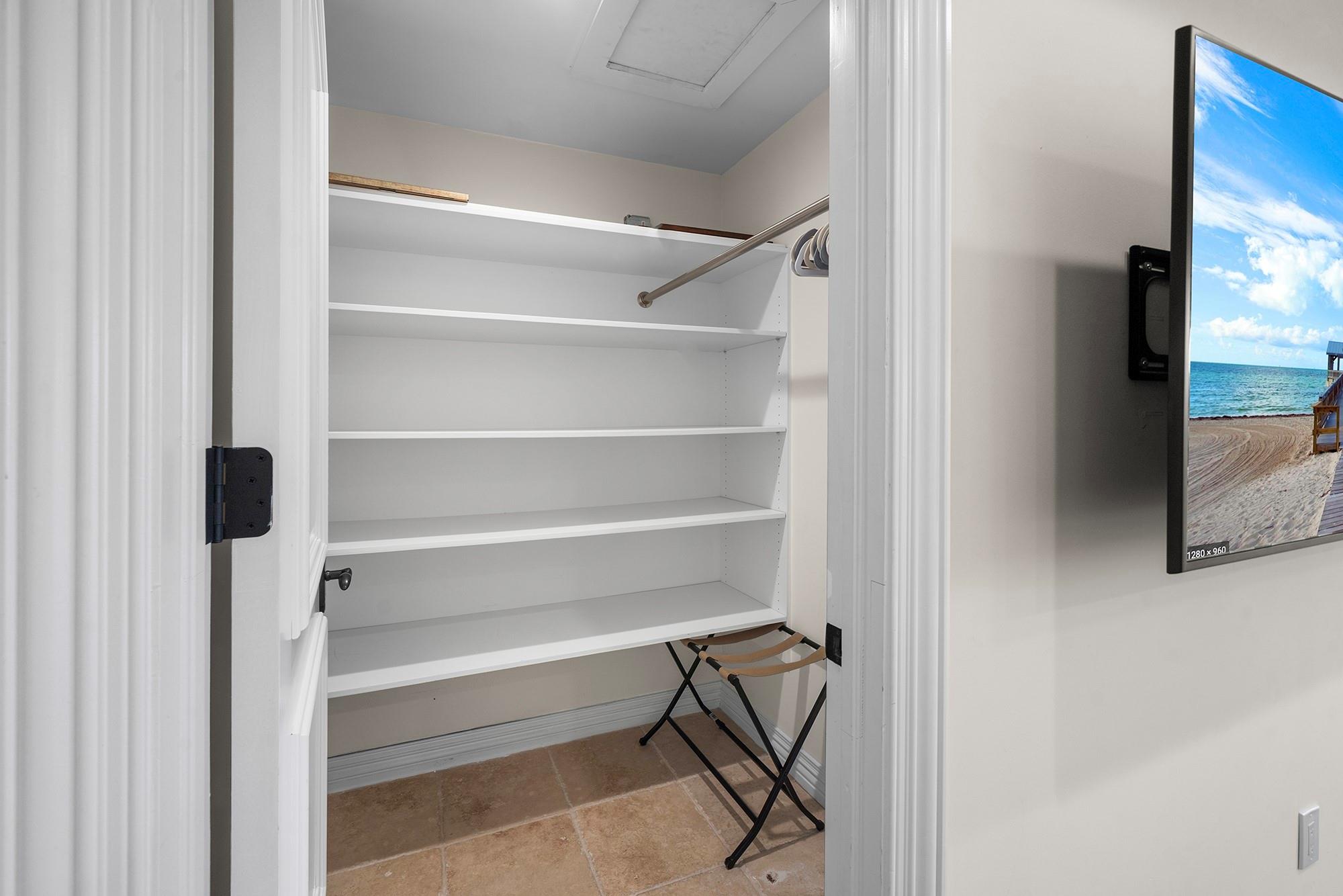 Lauderdale Beach 4-2 B - Residential Lease