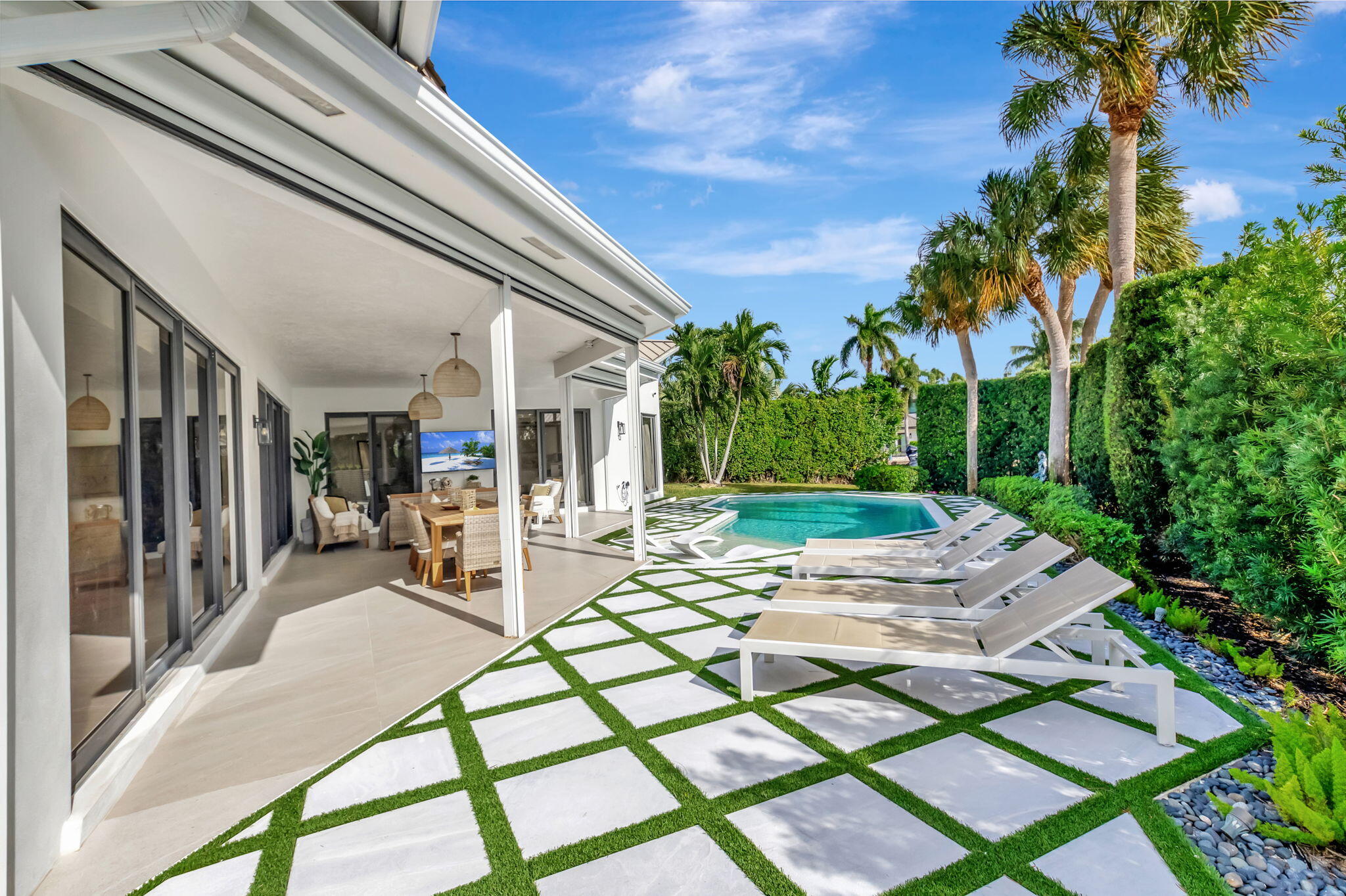 BOCA BAY COLONY - Residential