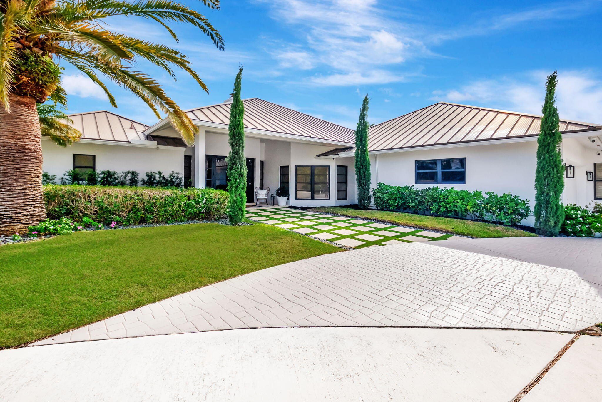 BOCA BAY COLONY - Residential