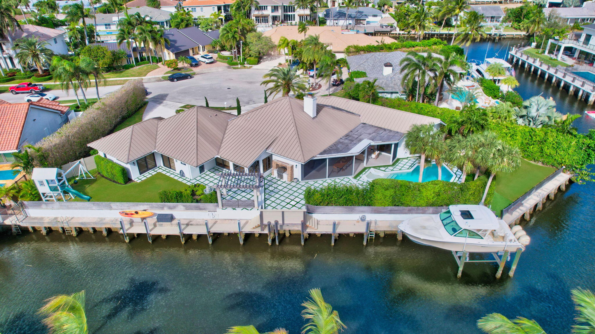 BOCA BAY COLONY - Residential