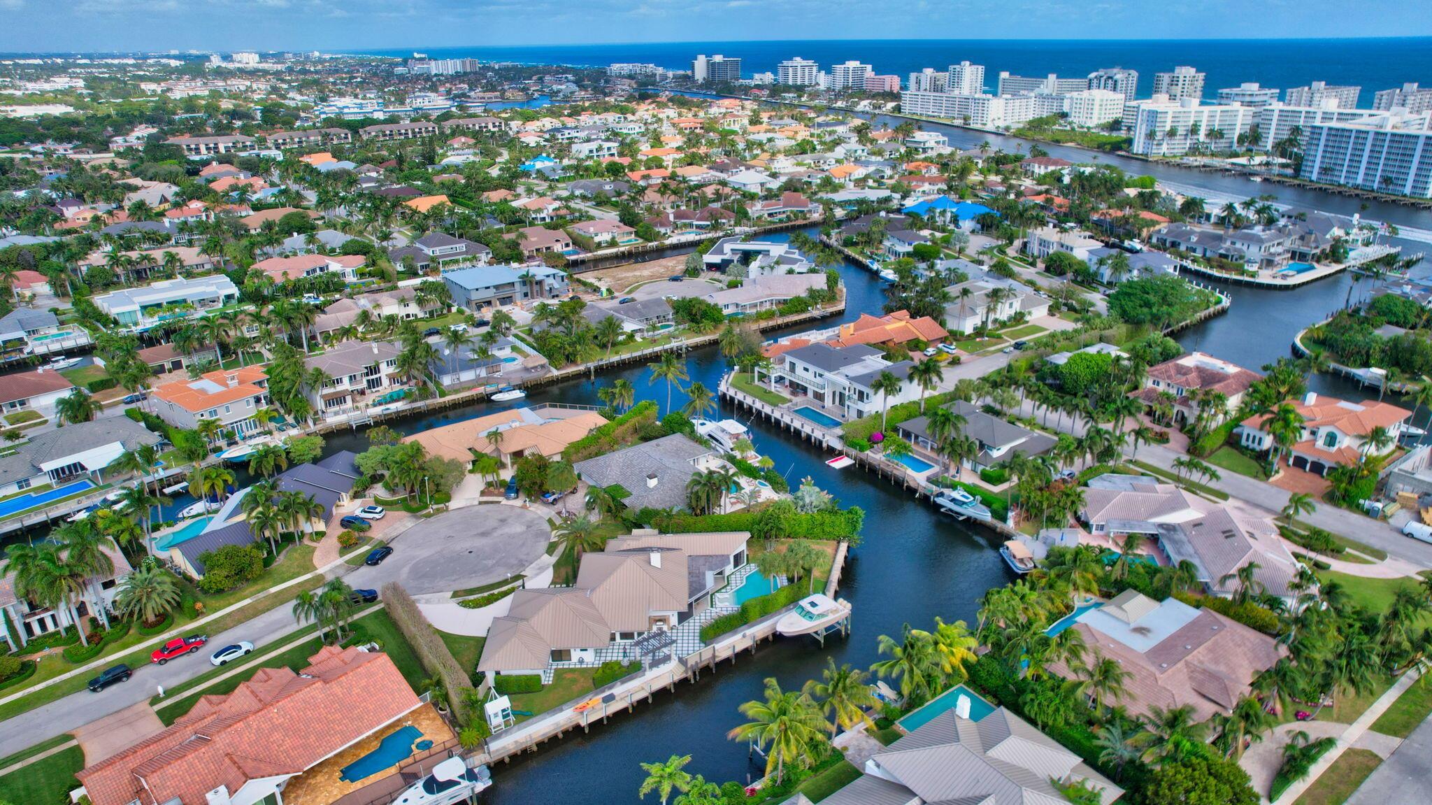 BOCA BAY COLONY - Residential