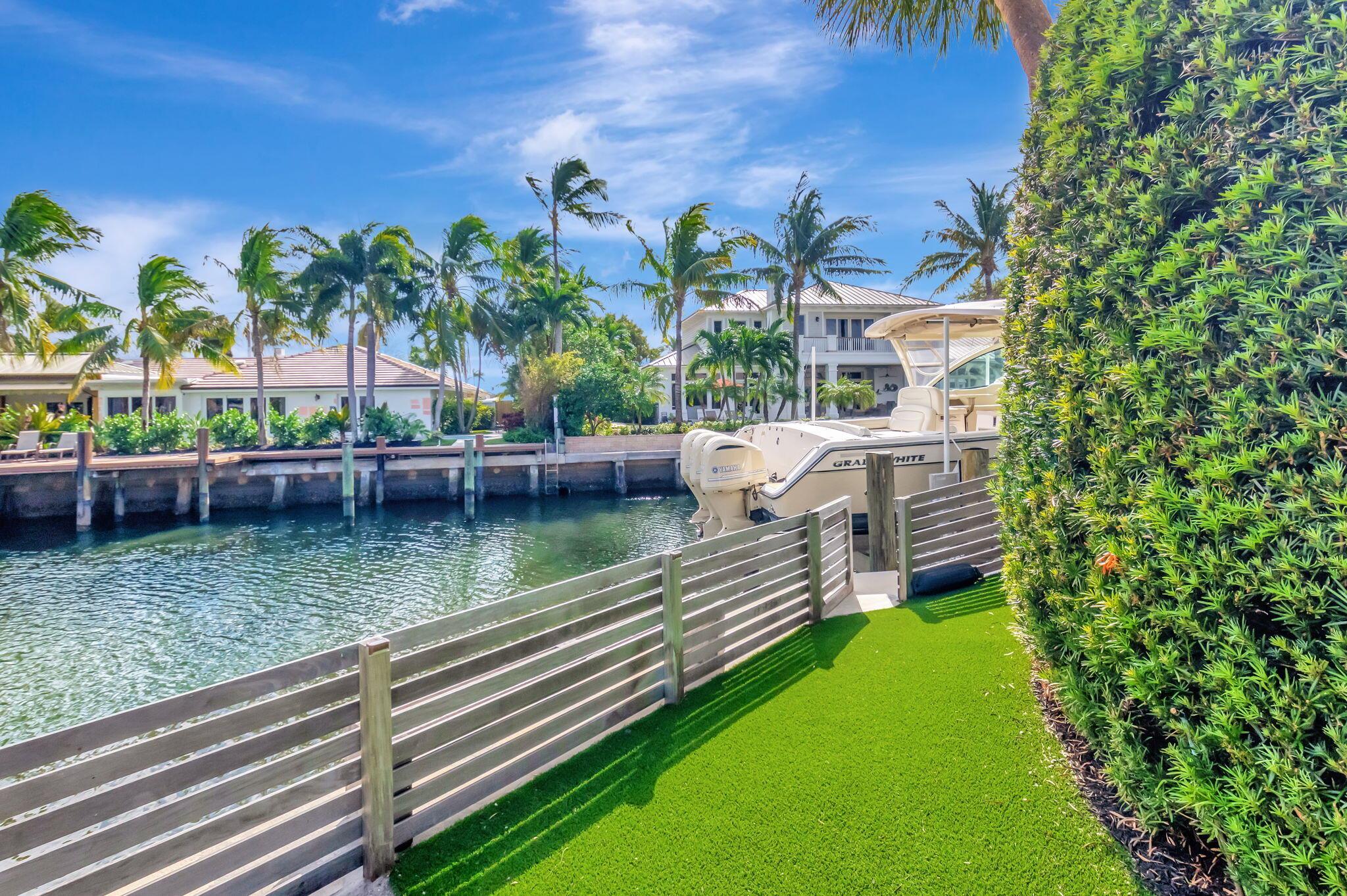 BOCA BAY COLONY - Residential