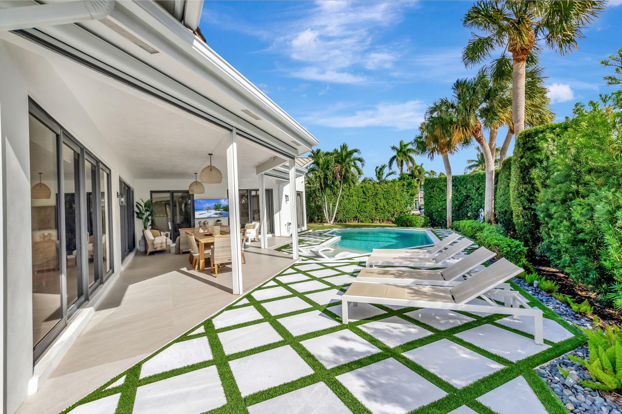 BOCA BAY COLONY - Residential