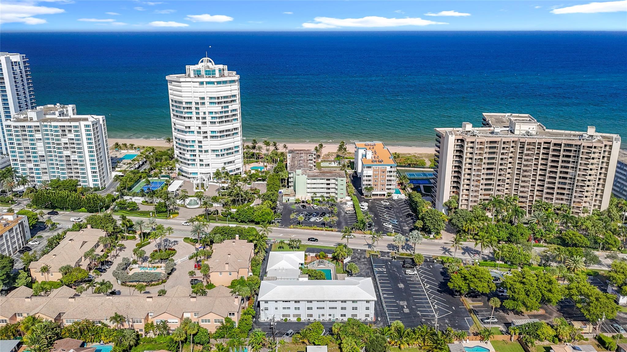 Turn-key coastal retreat! Primary residence, vacation getaway, or investment property condo in Lauderdale-by-the-Sea with deeded beach access directly across the street. Freshly repainted w/ polished porcelain floors, accent wall in living room updated furnishings including new couch, TVs, Sonos soundbar, bedding, kitchenware, and décor. Kitchen features Frigidaire S/S appliances, Lutron recessed lighting, white shaker cabinets, quartz countertops, eat-in bar. Primary bdrm offers walk-in closet, new mattress, and en-suite bath with stand-up shower; 2nd bdrm includes walk-in closet, feature wall. East-facing heated pool view! Investor friendly: 12 rentals/year, 30-day min. Enjoy a laid-back seaside town known for its charming walkability, small-town vibe & oceanfront. No special assessments