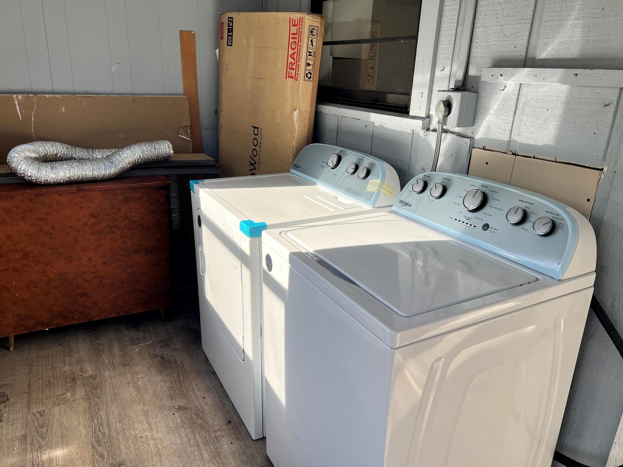 PARKWAY VILLAGE - Residential Lease