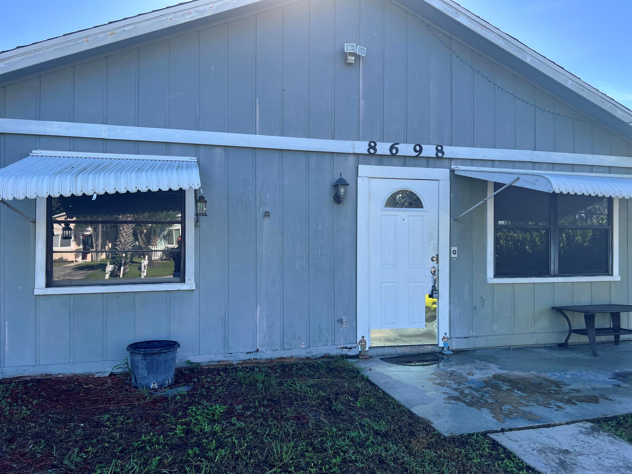 PARKWAY VILLAGE - Residential Lease