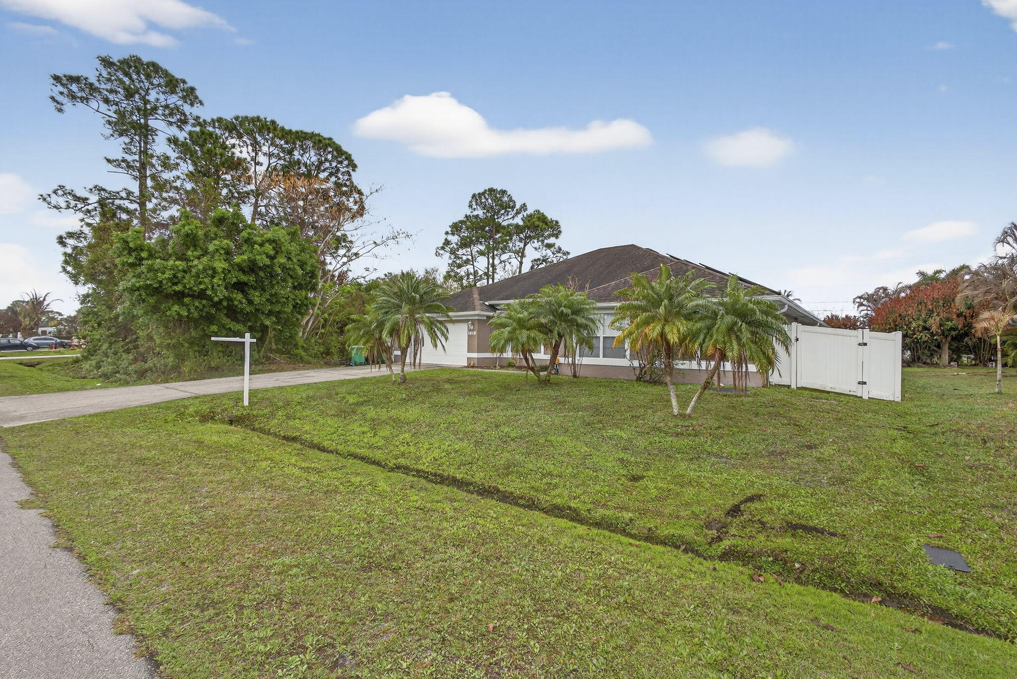 PORT ST LUCIE SECTION 14 - Residential