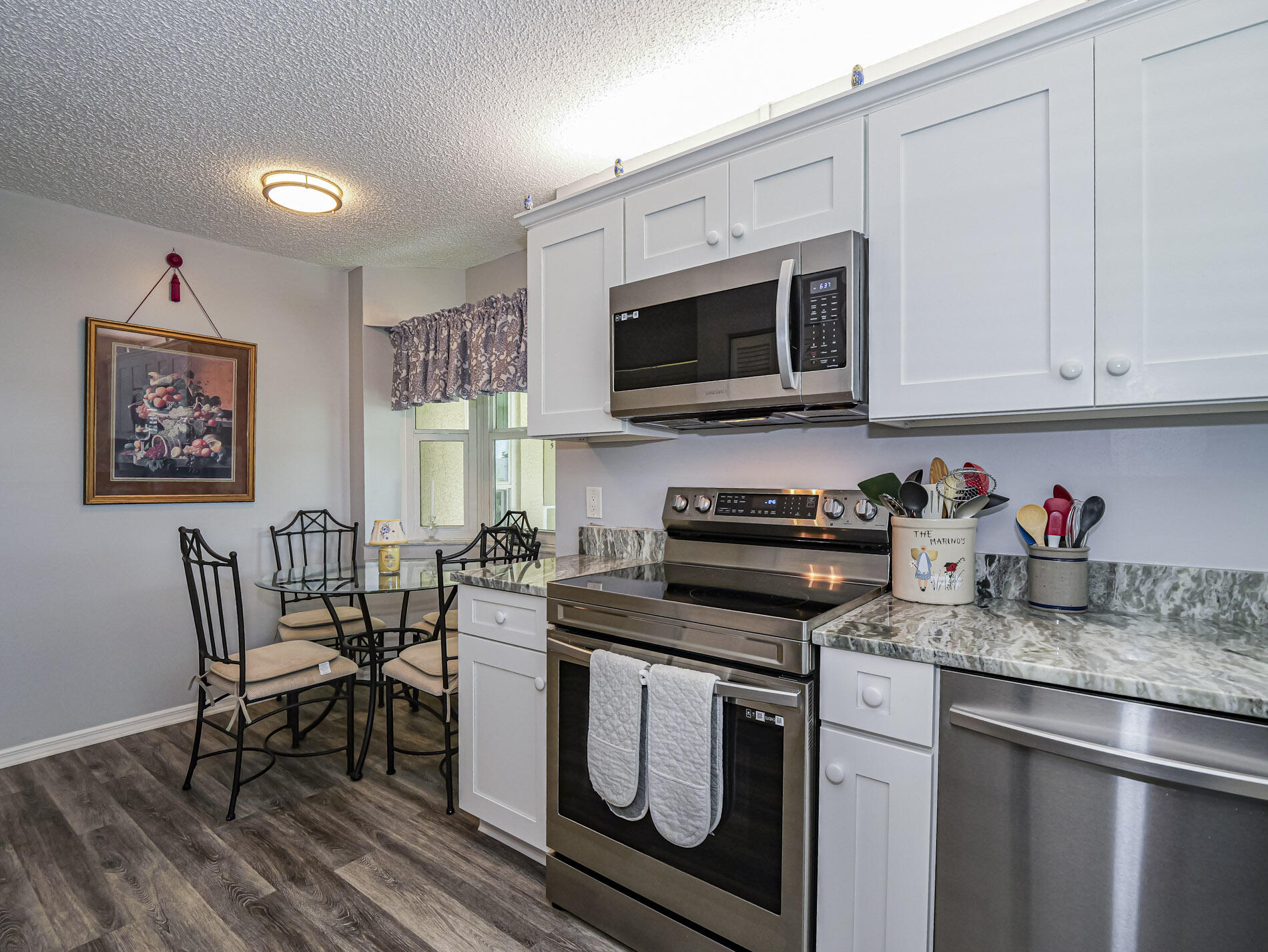 GROVE ISLE EAST CONDOMINIUM - Residential