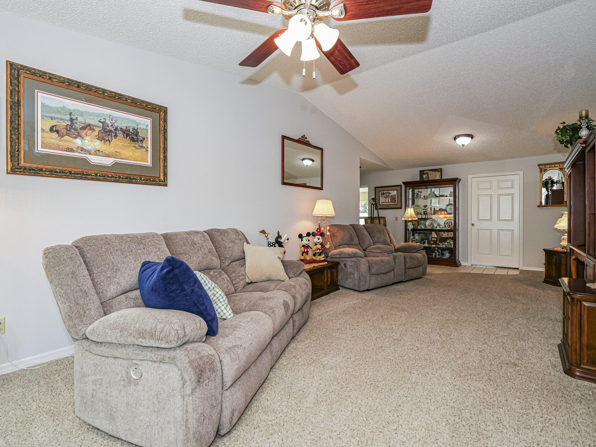 GROVE ISLE EAST CONDOMINIUM - Residential