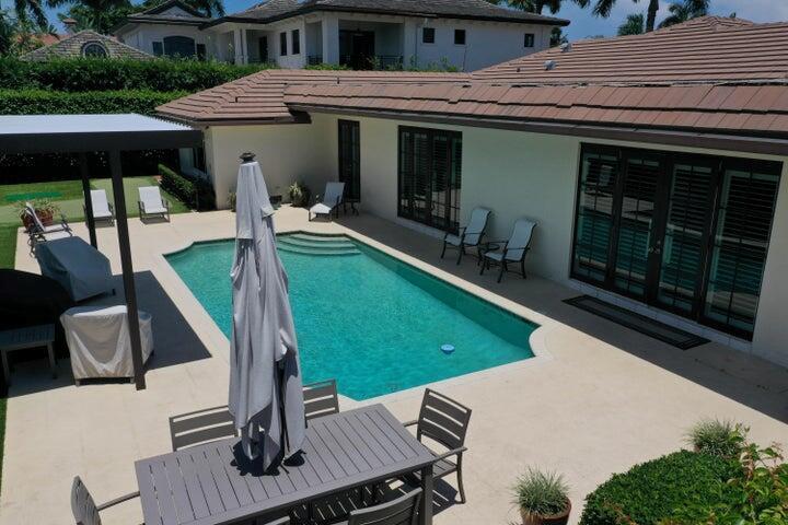 ROYAL PALM YACHT & COUNTRY CLUB - Residential Lease