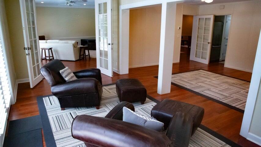 ROYAL PALM YACHT & COUNTRY CLUB - Residential Lease