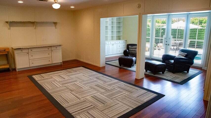 ROYAL PALM YACHT & COUNTRY CLUB - Residential Lease