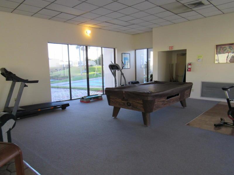 ISLAND HOUSE CONDOMINIUM - Residential Lease