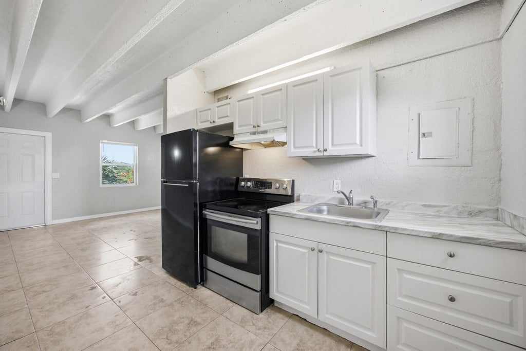 Photo of 812 19th Street #4, West Palm Beach, FL 33407 (MLS # B26032762)