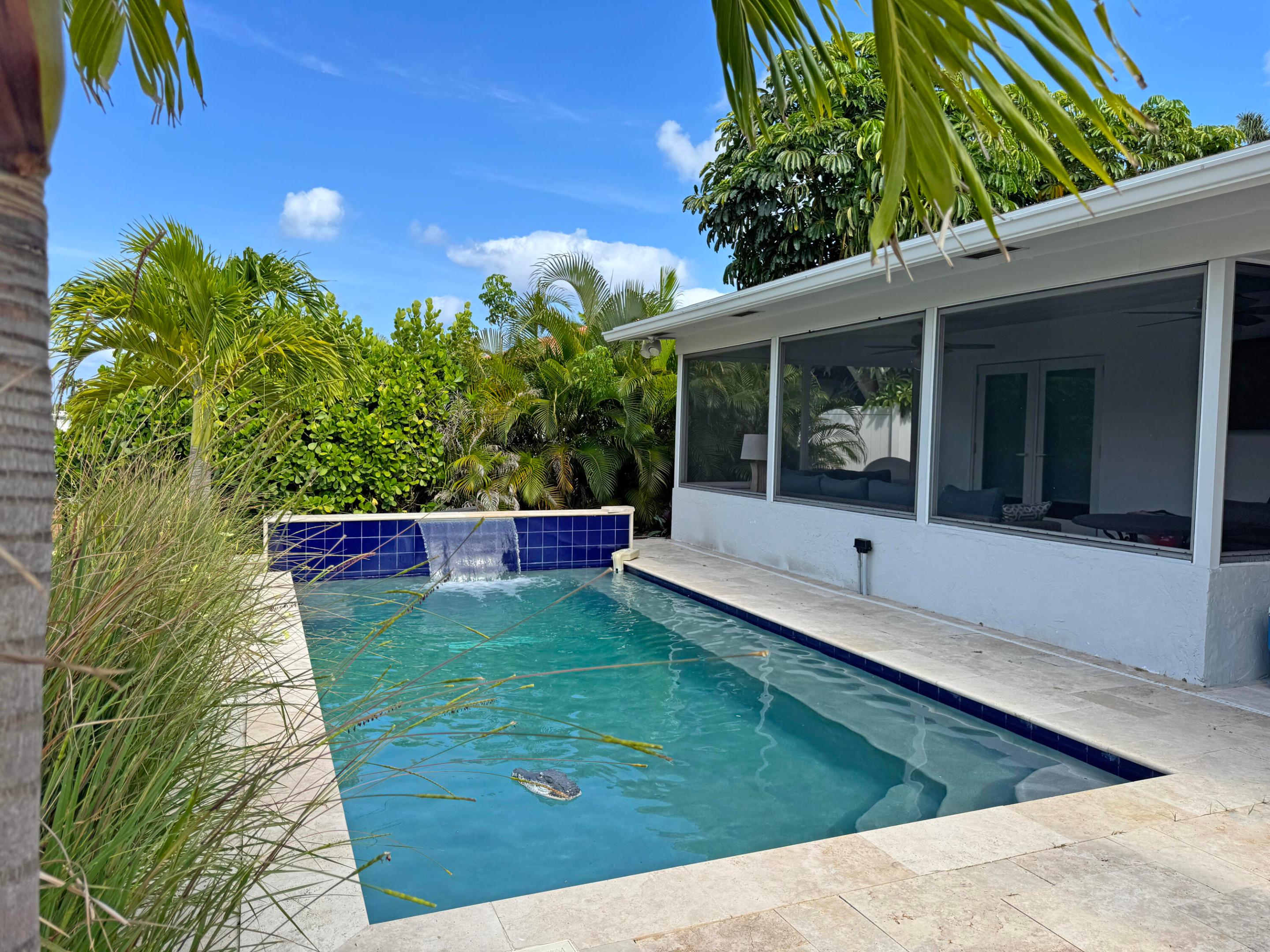 HYPOLUXO PARK - Residential Lease