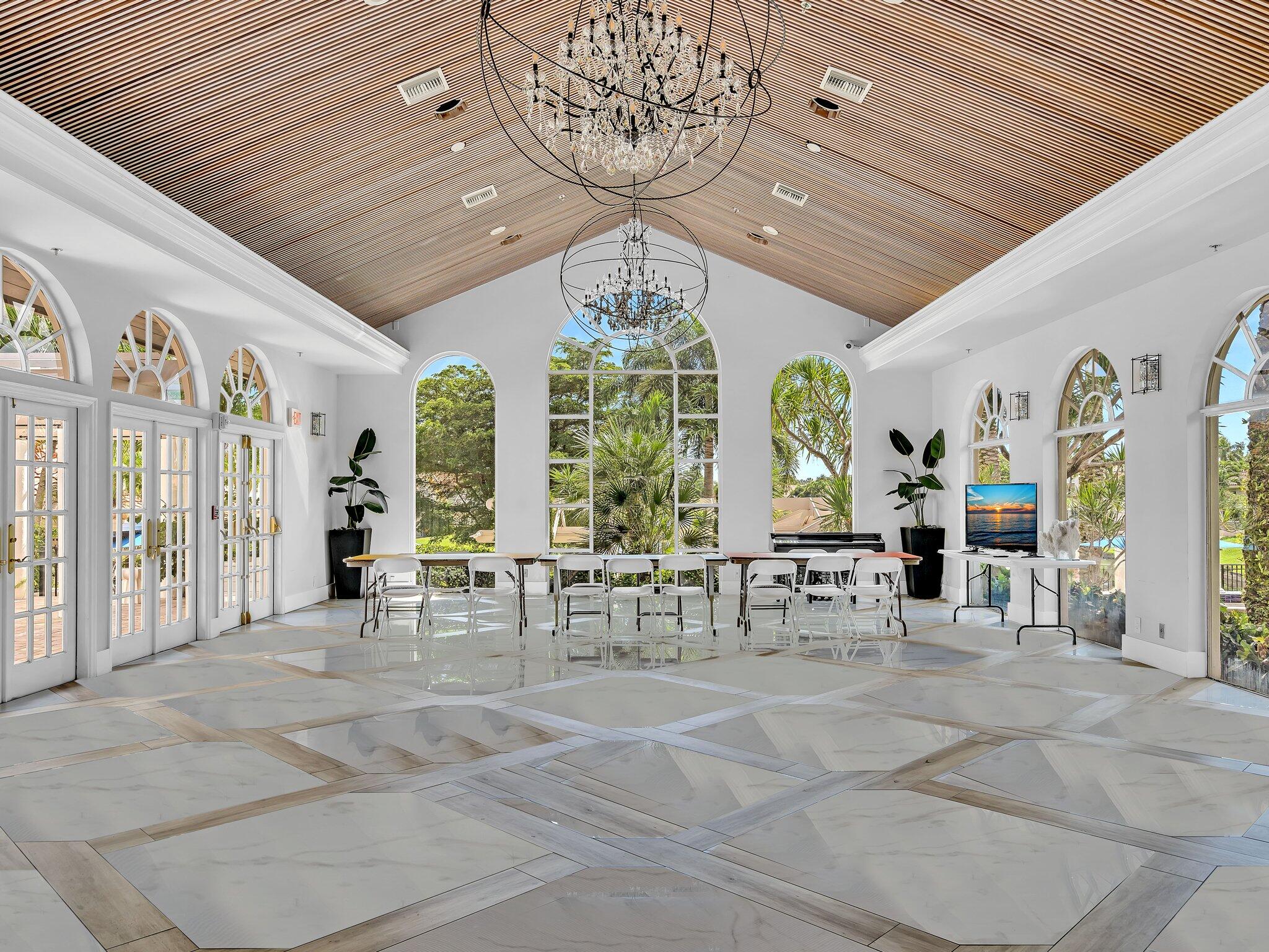 Santa Barbara - Residential