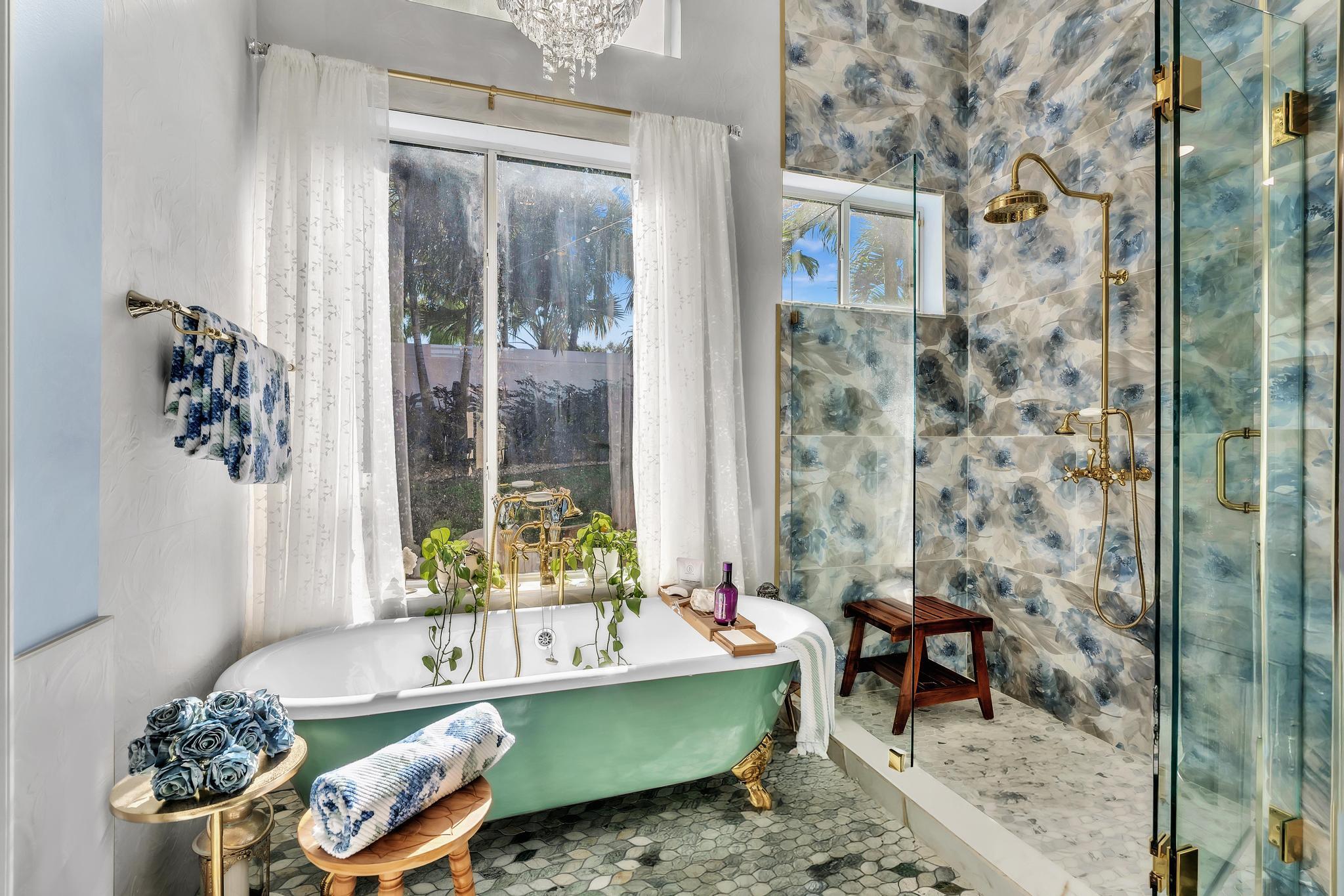 Santa Barbara - Residential