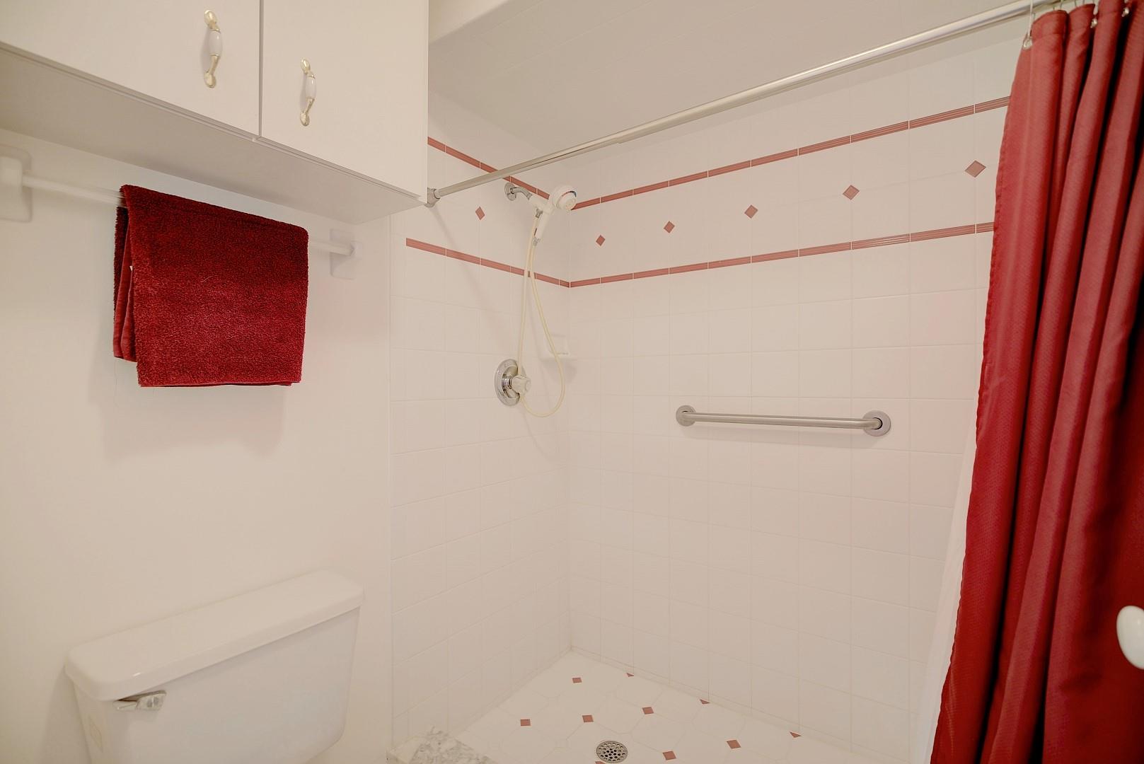 Deeann Lakefront Estates - Residential Lease