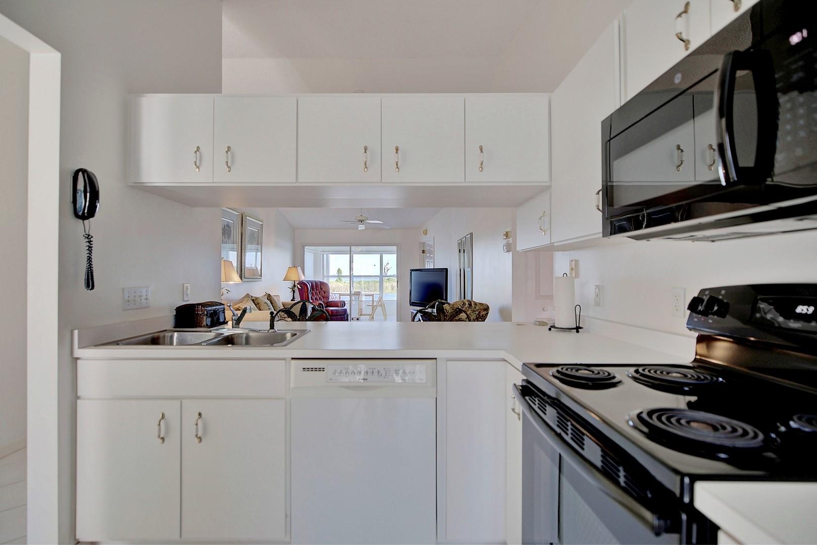 Deeann Lakefront Estates - Residential Lease