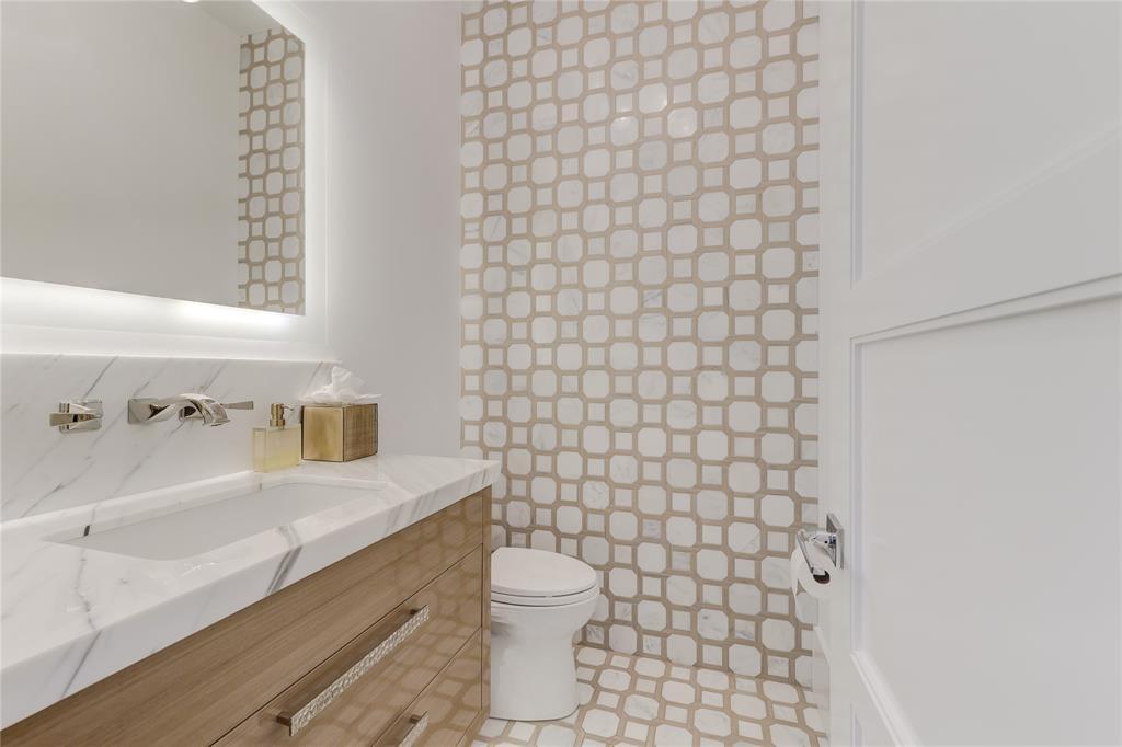 LIGHTHOUSE POINT 5TH SEC - Residential