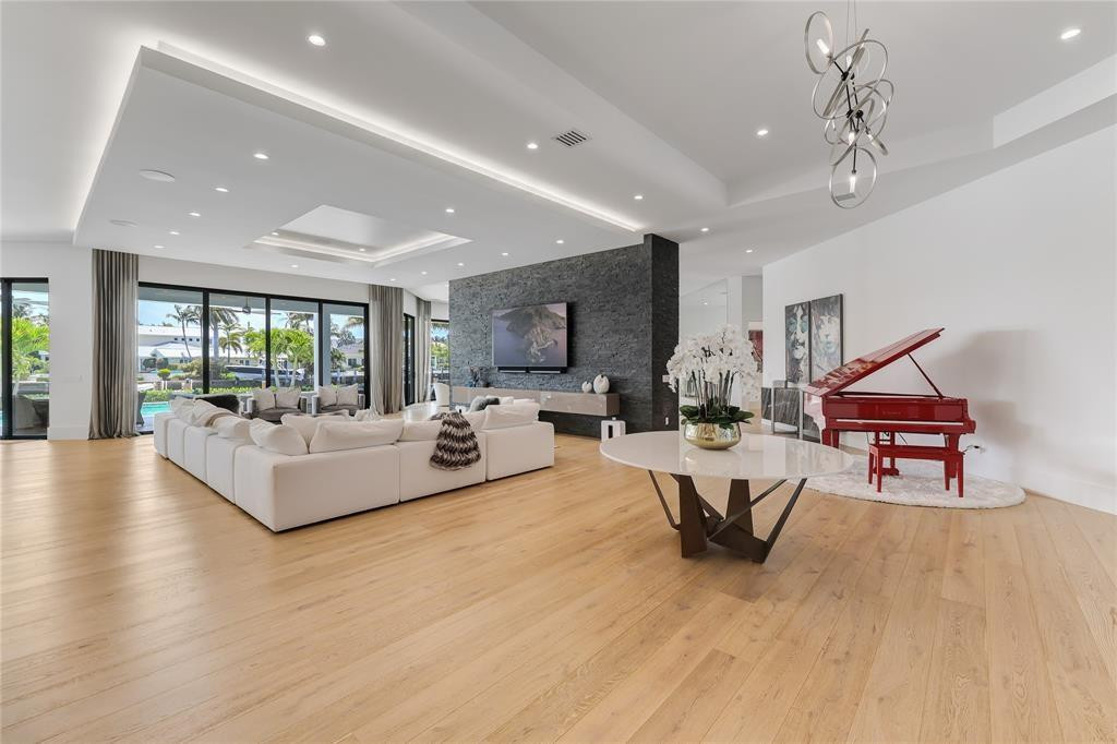 LIGHTHOUSE POINT 5TH SEC - Residential