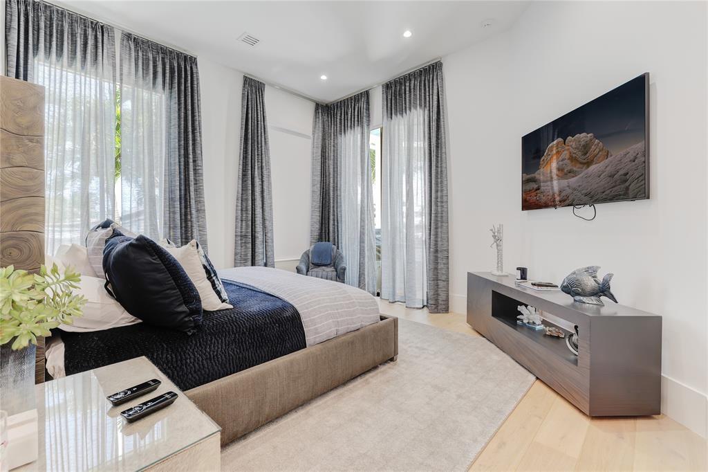 LIGHTHOUSE POINT 5TH SEC - Residential