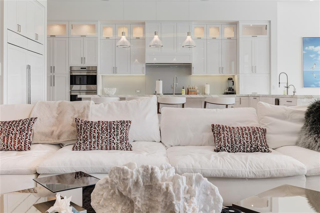 LIGHTHOUSE POINT 5TH SEC - Residential