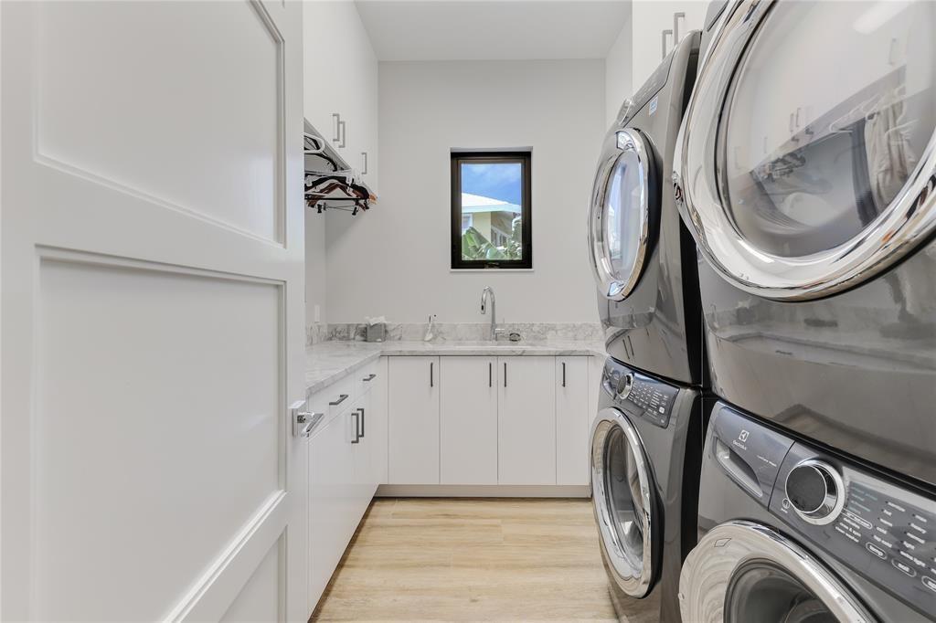 LIGHTHOUSE POINT 5TH SEC - Residential