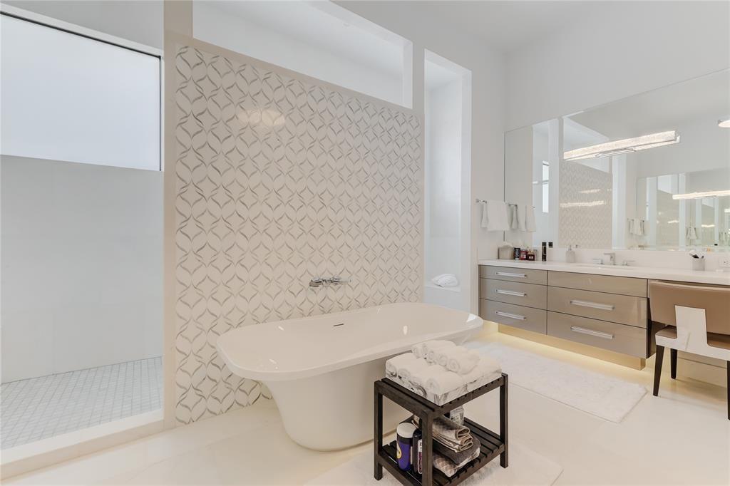 LIGHTHOUSE POINT 5TH SEC - Residential