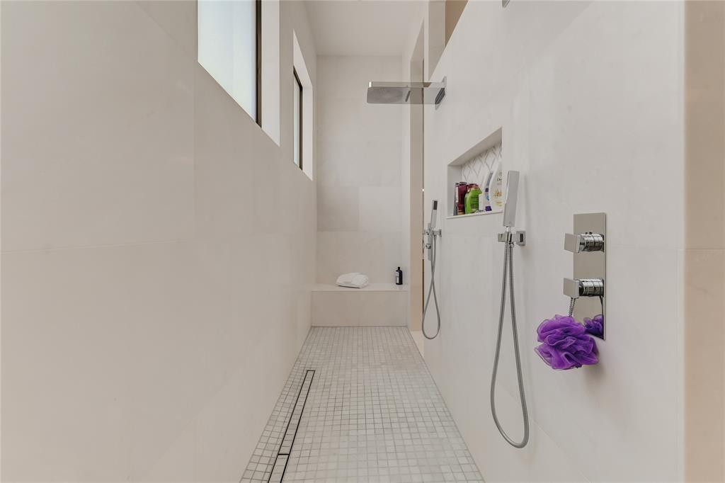 LIGHTHOUSE POINT 5TH SEC - Residential