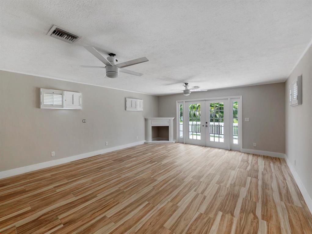 RIVER PARK UNIT 8 - Residential