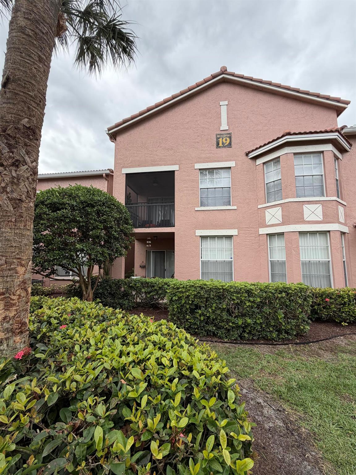 RESIDENCES OF BELMONT OF - Residential Lease