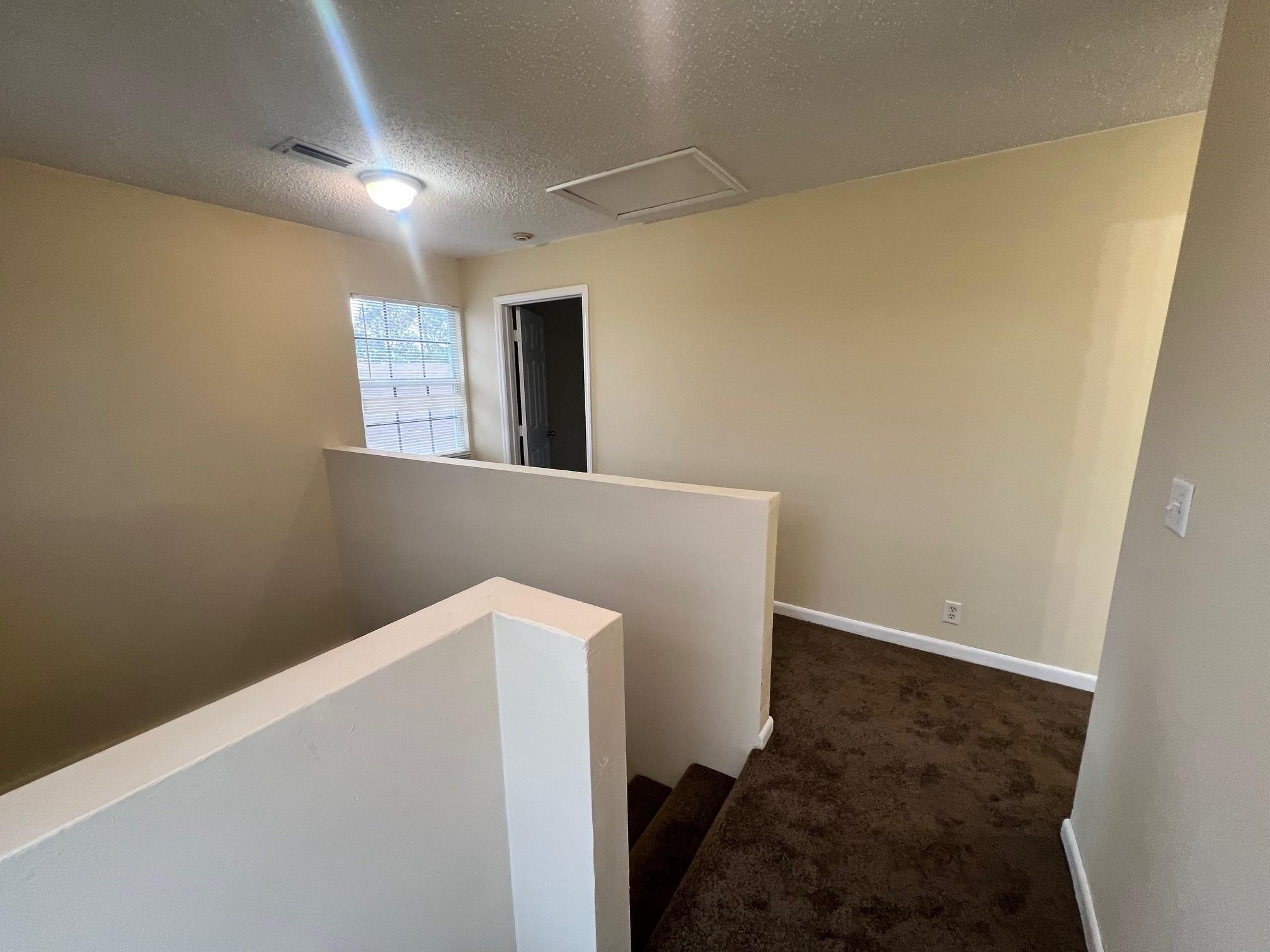 ARLINGTON PARK - Residential Lease