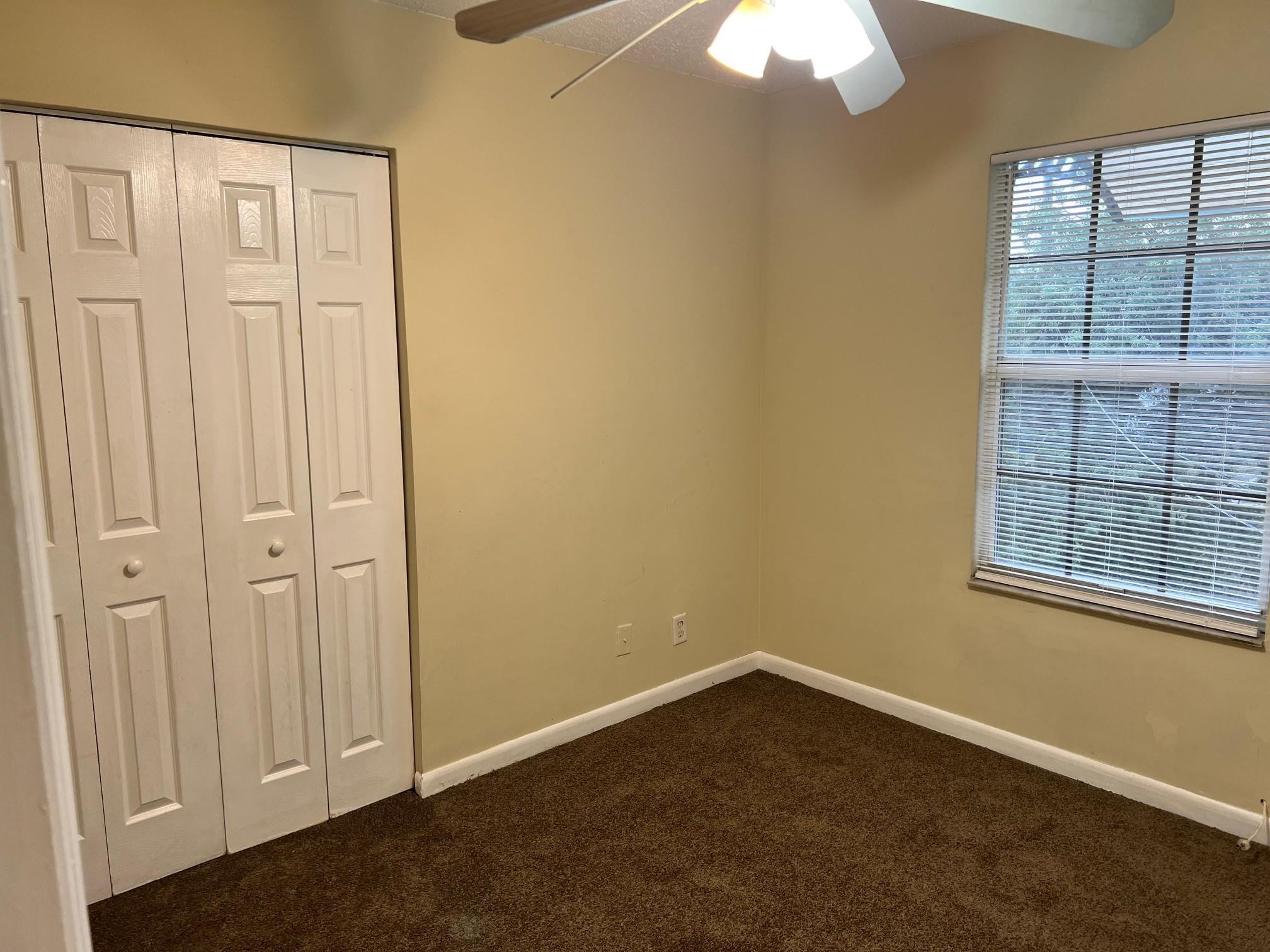 ARLINGTON PARK - Residential Lease