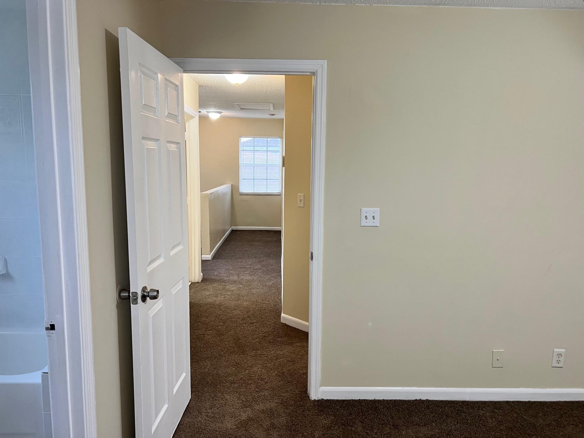 ARLINGTON PARK - Residential Lease